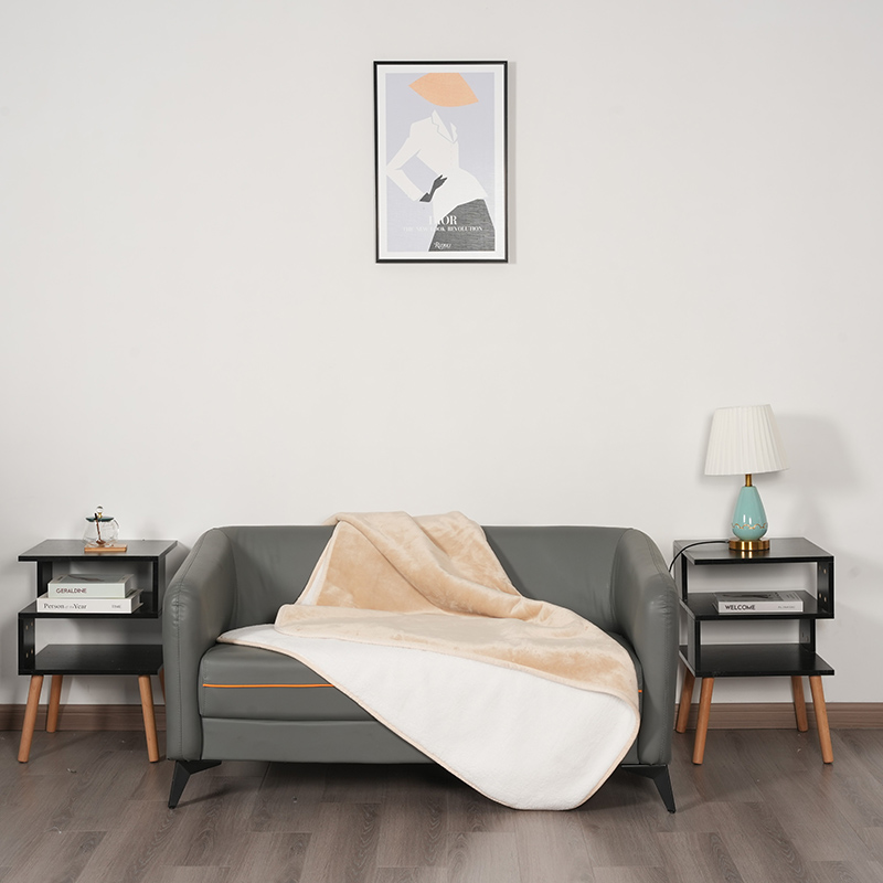Polar fleece bundet kantteppe